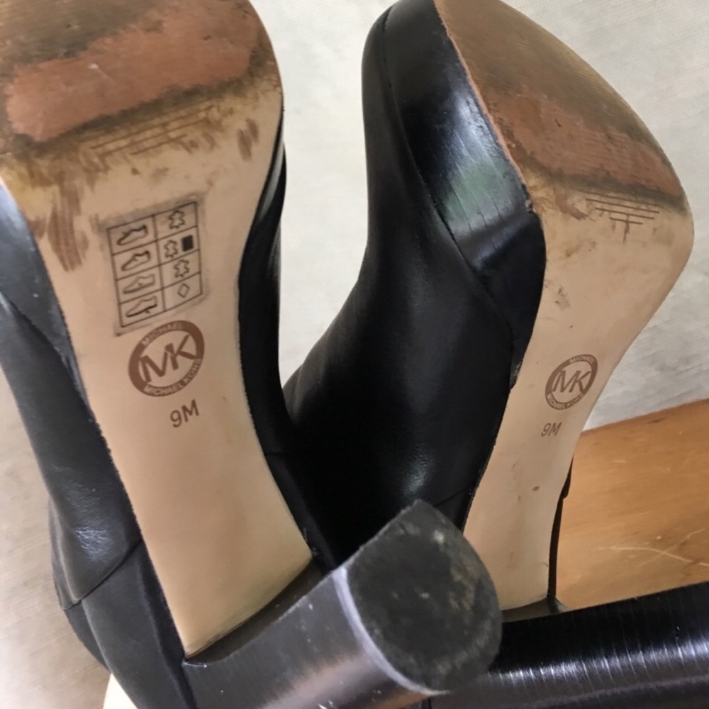 Michael Kors Platform Booties - Picture 4 of 4